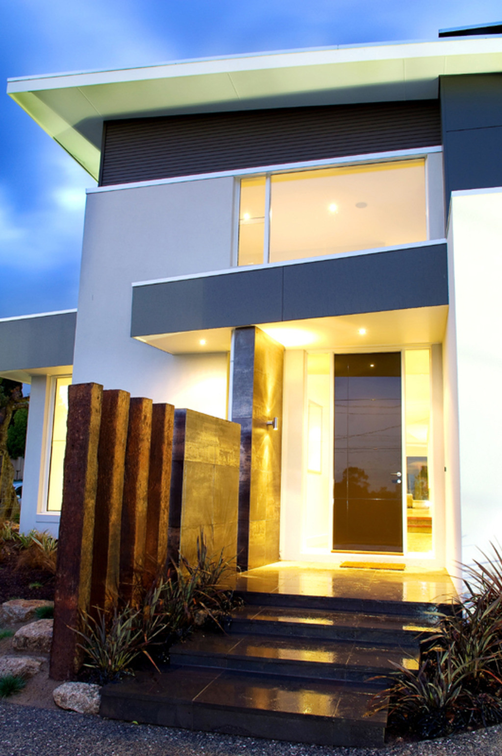 Casas con iluminación exterior – Planos de Casas de dos Pisos